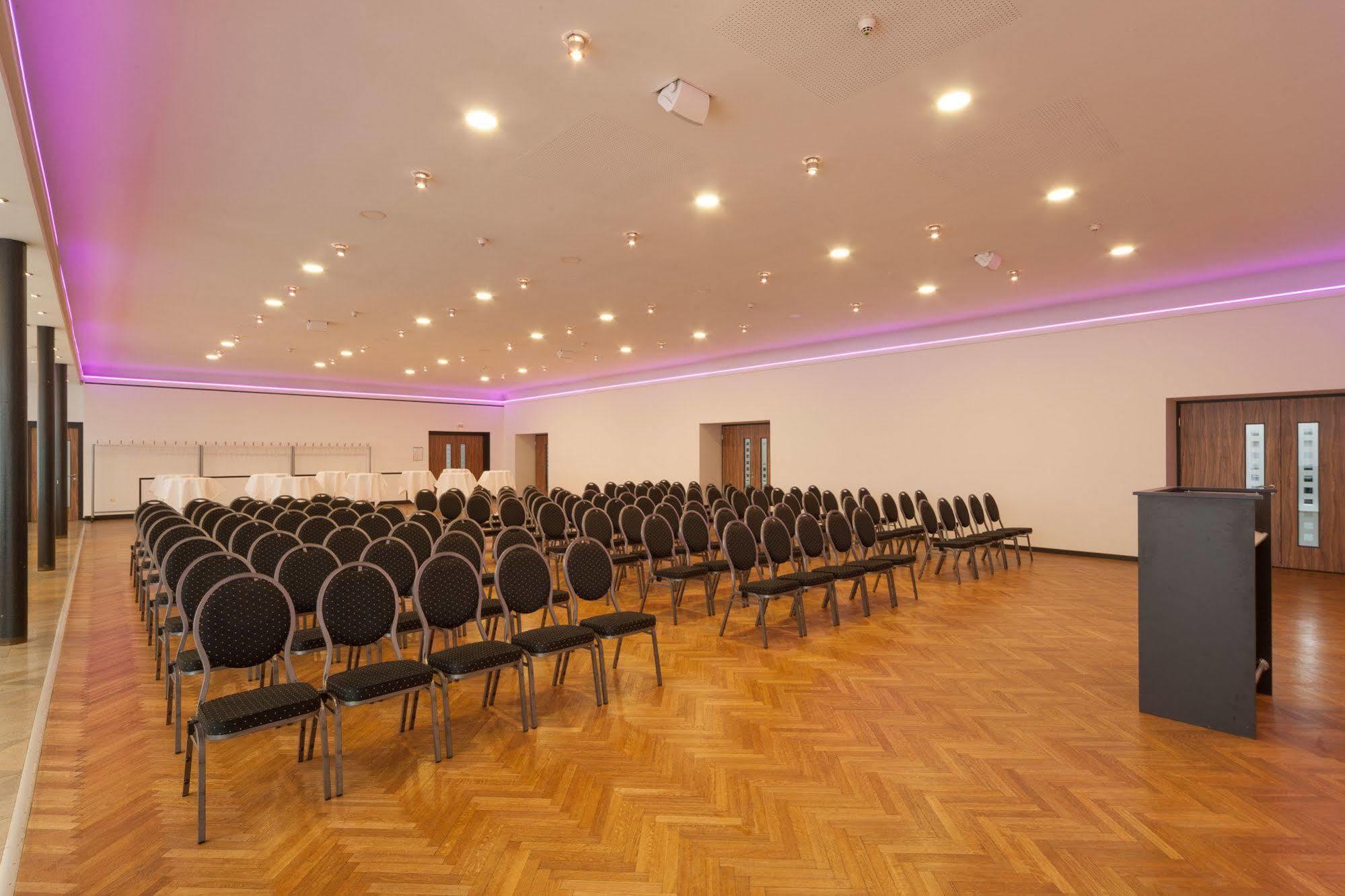 Designhotel + Congresscentrum Wienecke Xi. Hanovra Exterior foto